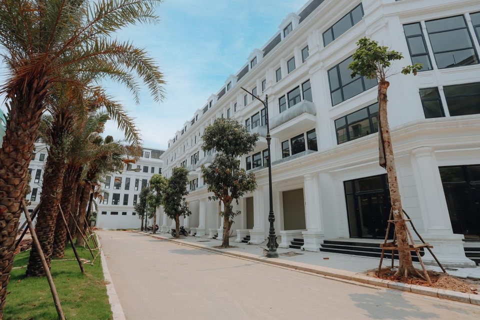 bàn giao louis city hoàng mai